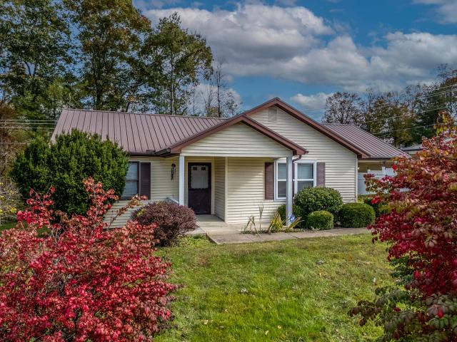 House for sale in West Liberty, Kentucky