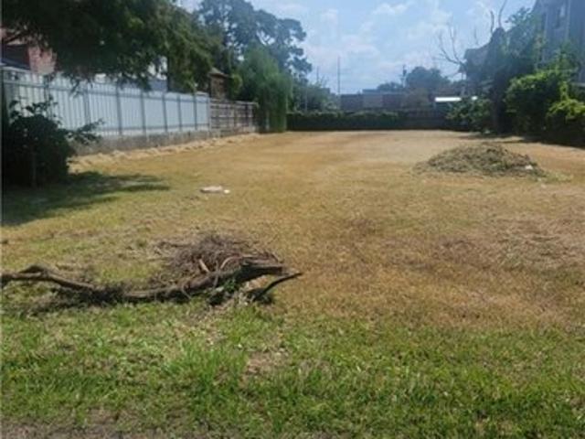 Land for sale in Metairie, Jefferson Parish
