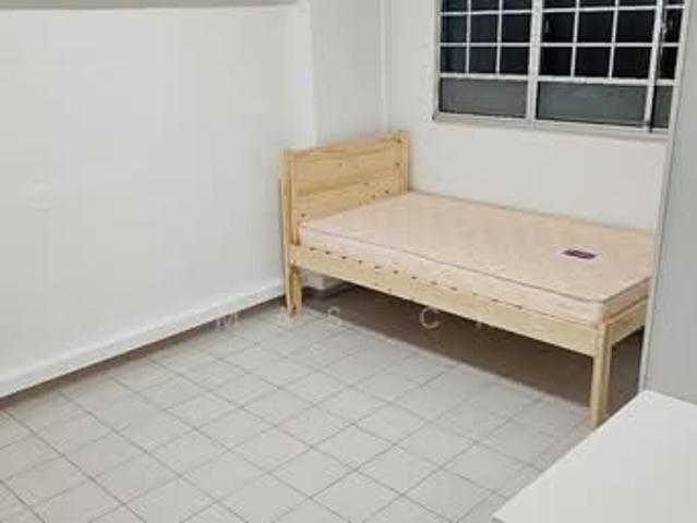 Apartment for rent in Potong Pasir, Singapore