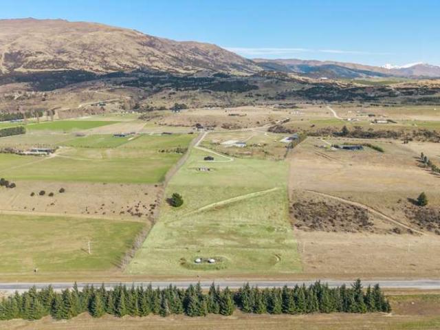 Property for sale in Otakou