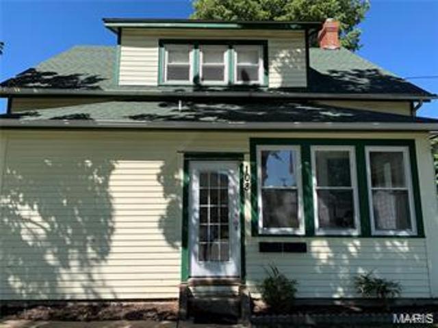 House for sale in Monroe, Illinois