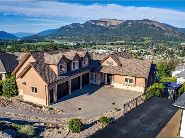 House for sale in Enderby, British Columbia