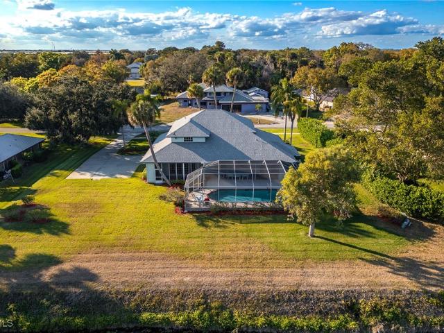 House for sale in Clewiston, Florida