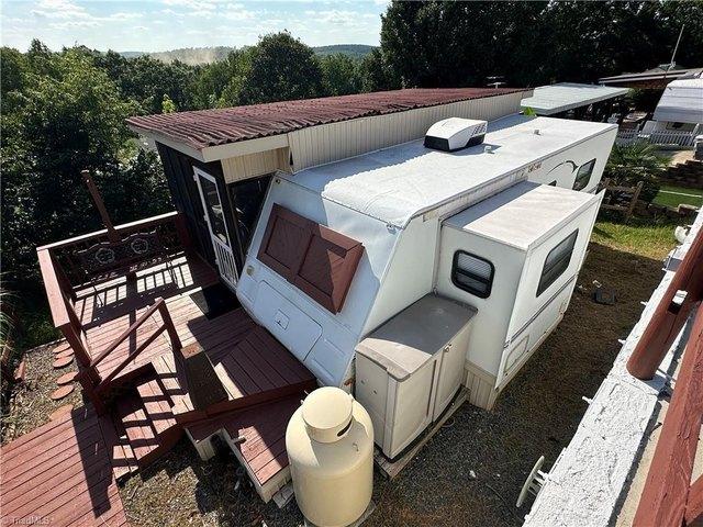 House for sale in New London, North Carolina