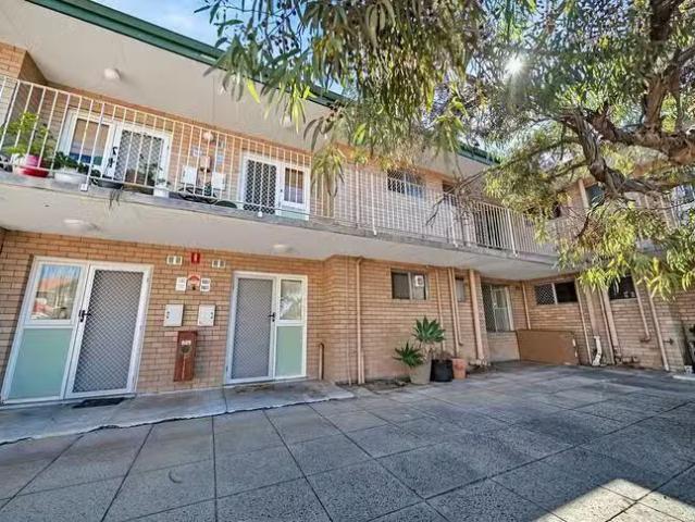 Apartment for rent in Menora