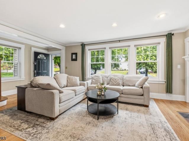 House for sale in Glen Rock, New Jersey