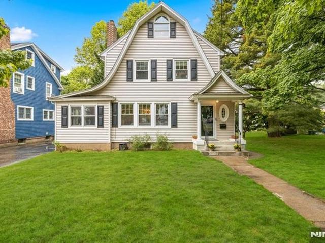 House for sale in Glen Rock, New Jersey