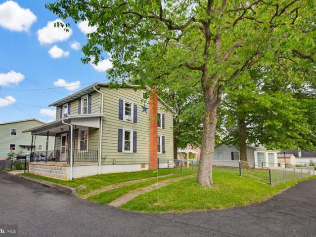 House for sale in Shoemakersville, Pennsylvania