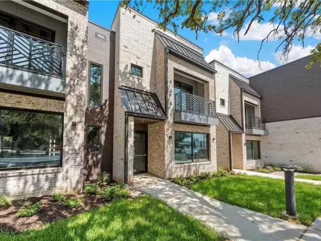 Condo for sale in Waco