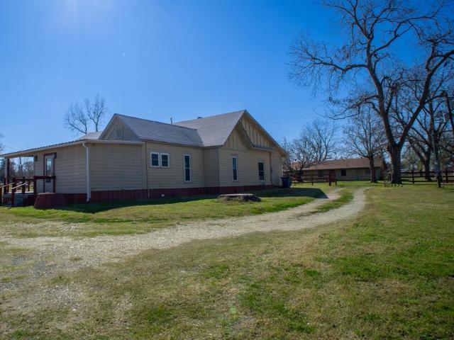 House for sale in Wortham, Texas