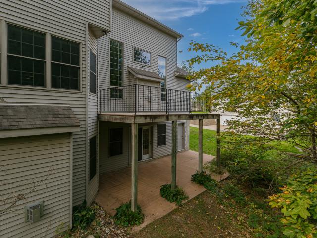 House for sale in Hampton Woods, Hampton