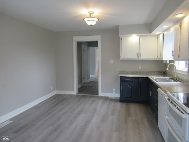 House for sale in Saint Paul, Indiana