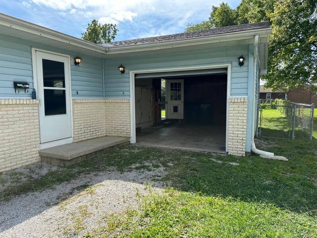 House for sale in Douglas, Illinois