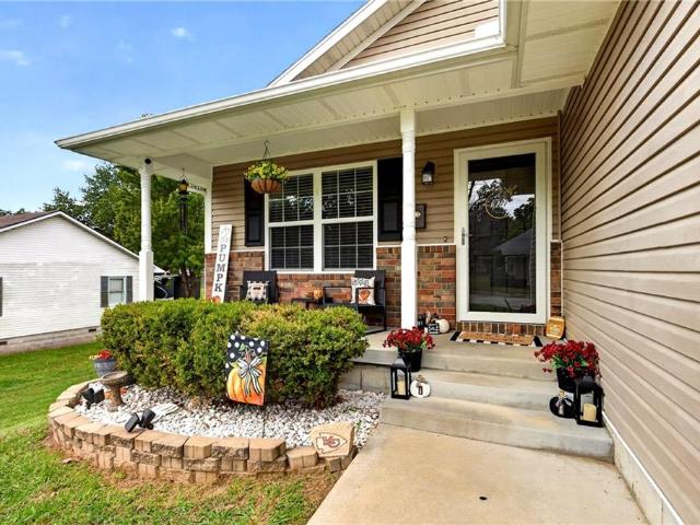 House for sale in Frontenac, Crawford County