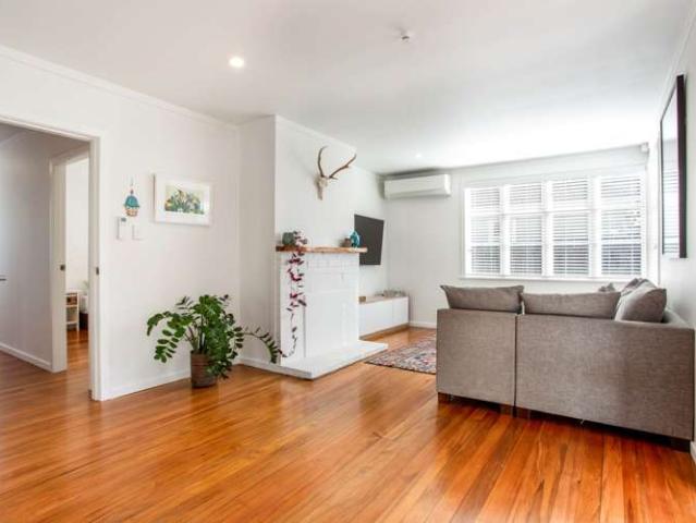 House for sale in Avondale