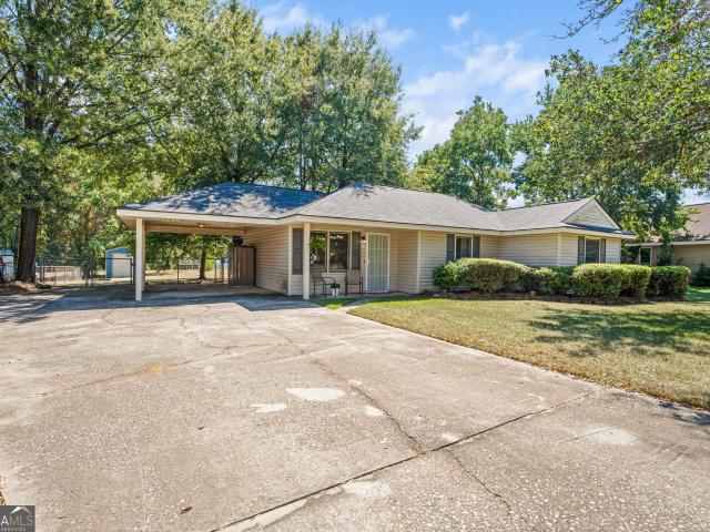 House for sale in Fairview Estates, Centerville