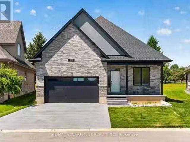House for sale in Delhi, Ontario