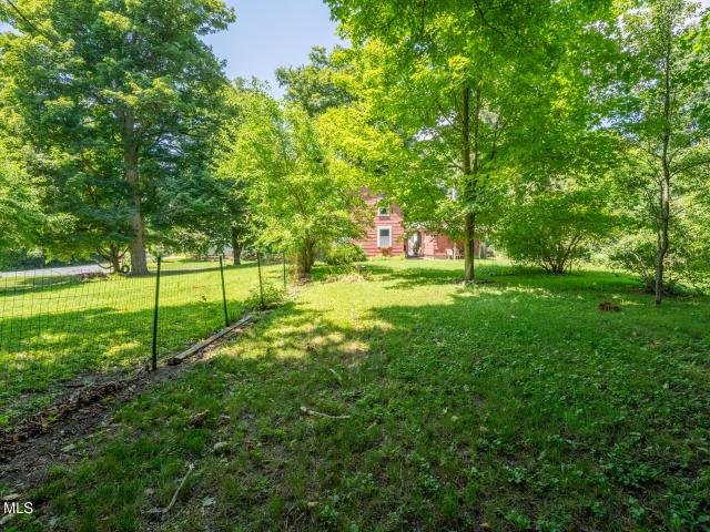 House for sale in Tribes Hill, New York
