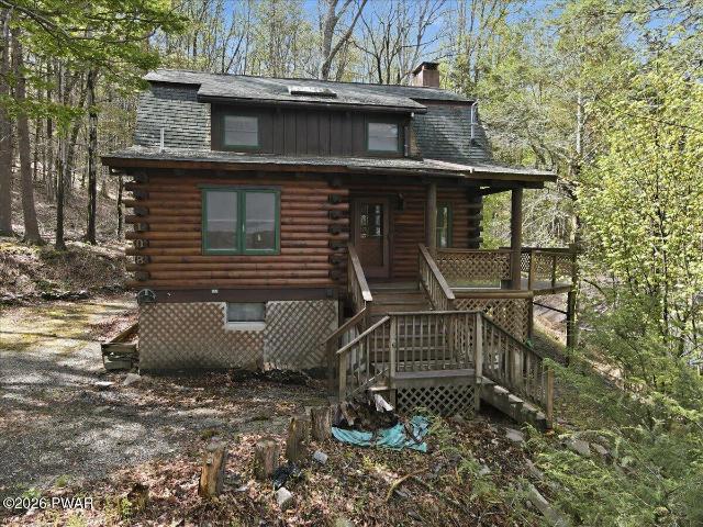 House for sale in Greentown, Pennsylvania