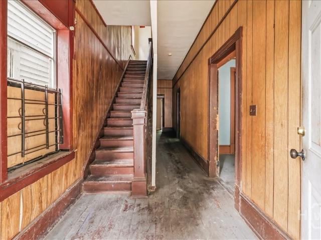 House for sale in Savannah, Georgia