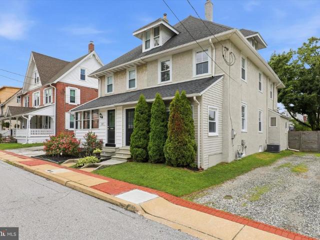Townhouse for sale in Chester, Pennsylvania