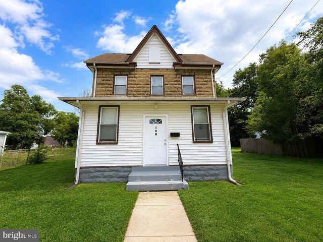 House for sale in Paulsboro, New Jersey