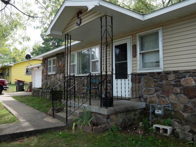 House for sale in Goodman, McDonald County
