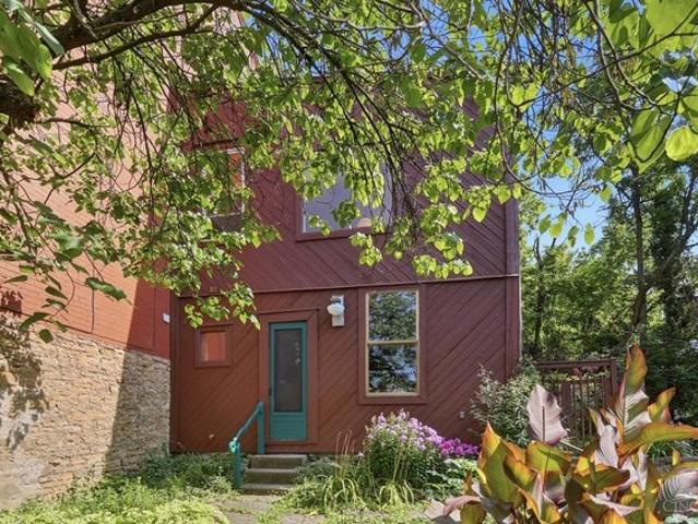 House for sale in Roselawn, Ohio