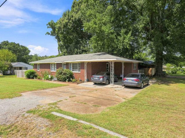 House for sale in South Sheffield, Tuscumbia