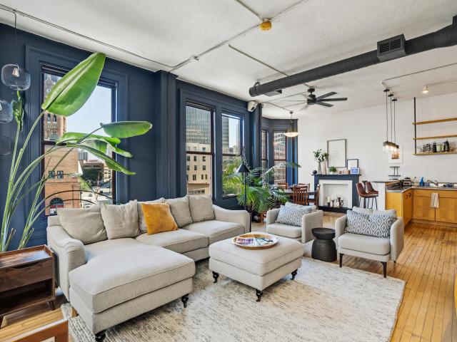 Condo for sale in Milwaukee, Wisconsin