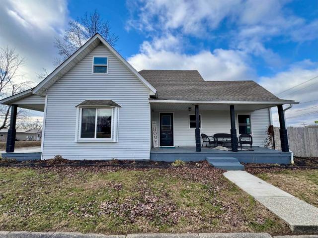 House for sale in Petersburg, Indiana