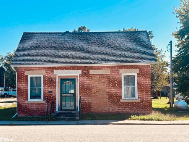 House for sale in Bonaparte, Iowa