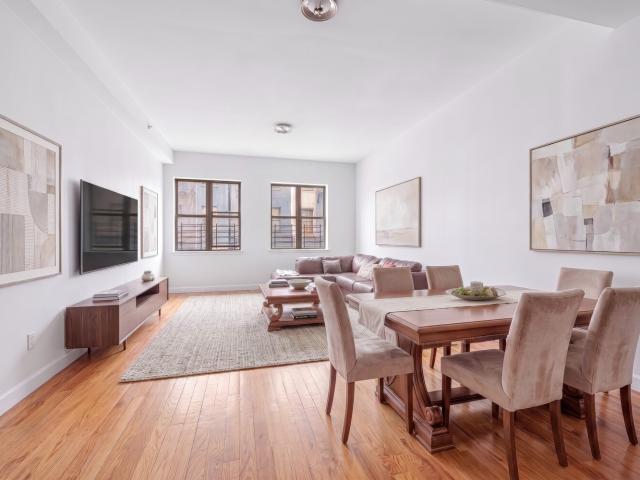 Condo for sale in Manhattan Community Board 10, New York