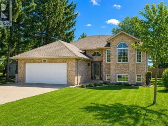 House for sale in Essex, Ontario