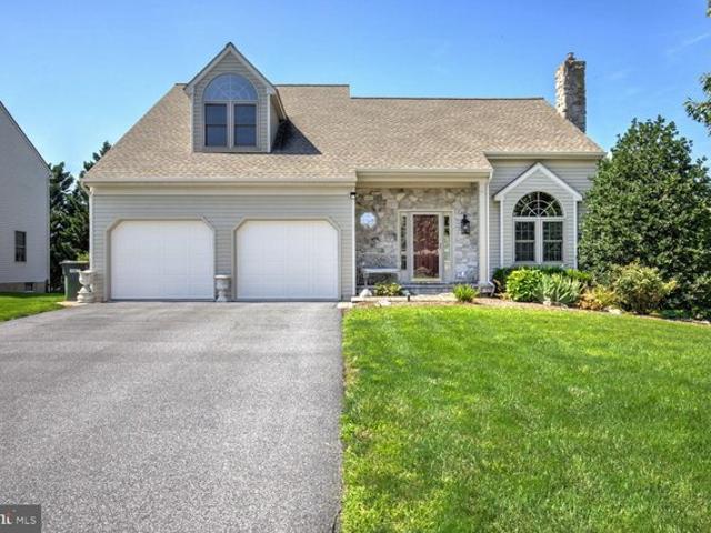 House for sale in New Holland, Pennsylvania