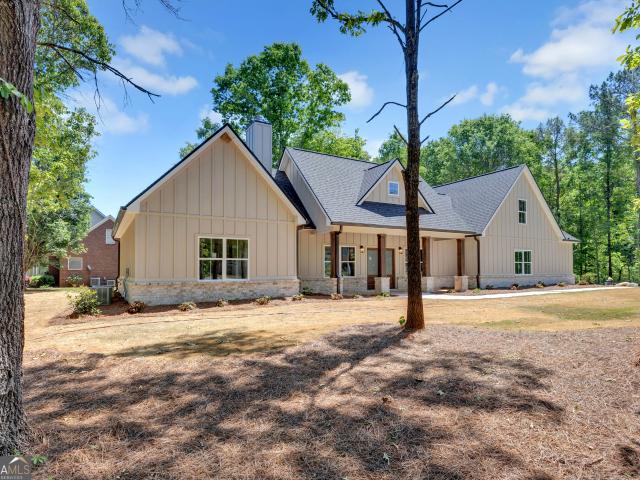 House for sale in Jackson, Georgia