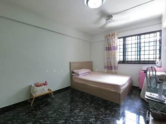 Room for sale
