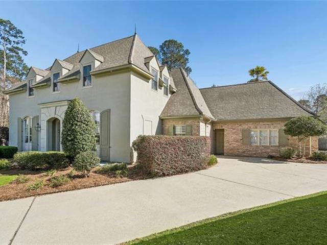 House for sale in Mandeville, Louisiana