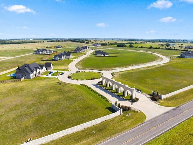 Land for sale in Lorena, Texas