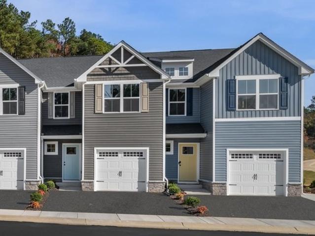 Townhouse for sale in Virginia