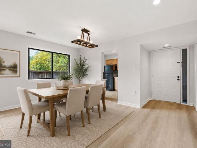 Condo for sale in Annapolis Junction, Maryland