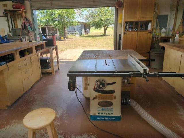House for sale in Milam, Texas