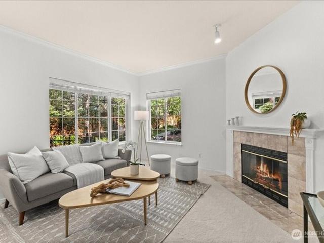 Townhouse for sale in Redmond, Washington
