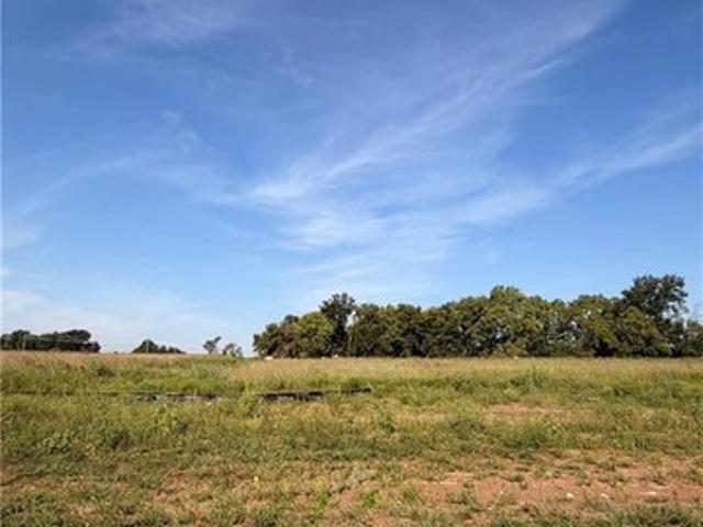 Land for sale in Raymore, Missouri
