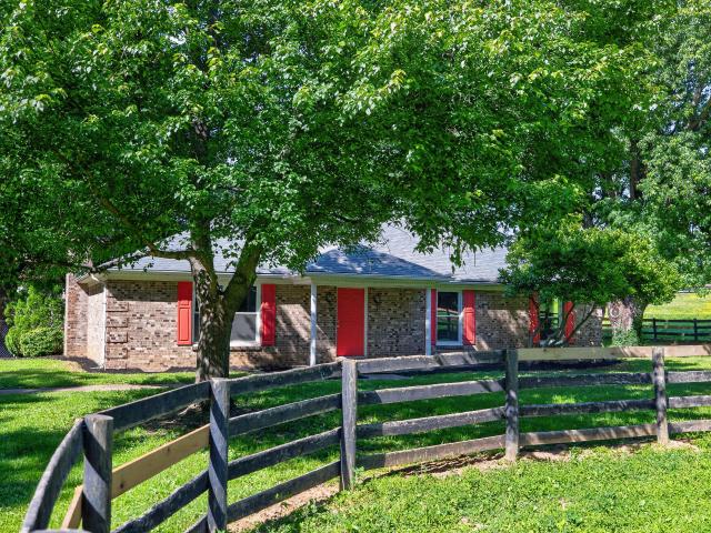 House for sale in Nicholasville, Kentucky