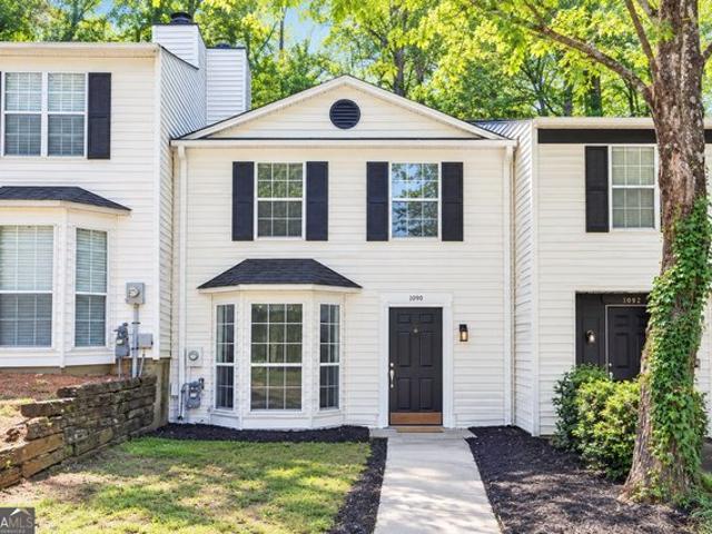 Townhouse for sale in Smyrna, Cobb County