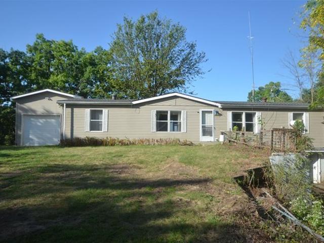 House for sale in Maiden Rock, Pierce County