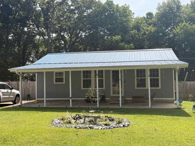 House for sale in Cherokee, Alabama