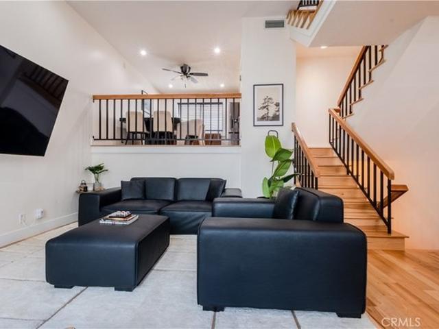 Condo for sale in Studio City Neighborhood Council District, Los Angeles