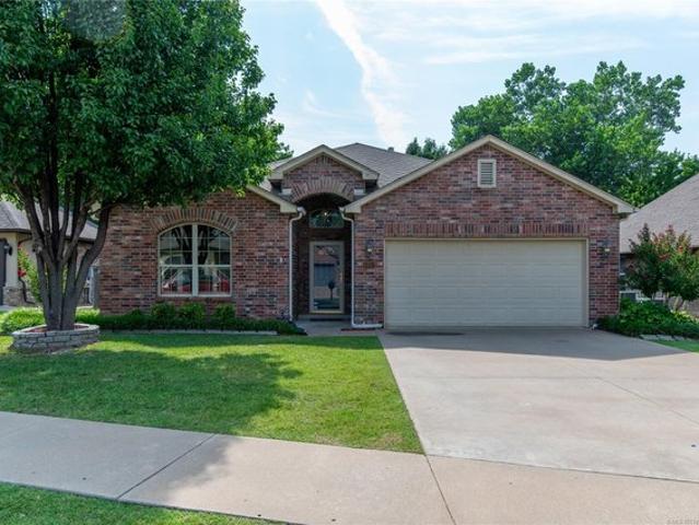 House for sale in Jenks, Oklahoma